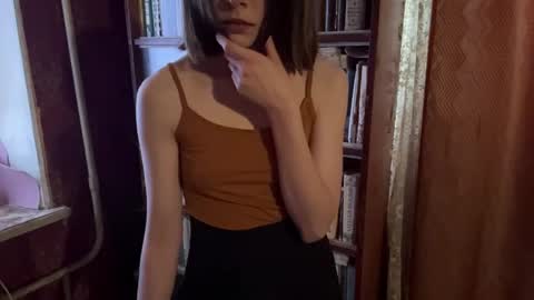 Alya online show from April 2026 02:01:02 PM