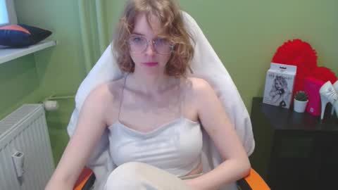 Penny online show from December 2025 08:00:02 AM