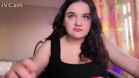 Snapshot of penny_perry chatting on December 2024 12:22:02 PM penny_perry online show from December 2024 12:22:02 PM