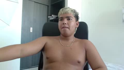 Snapshot of percibal_junior1 chatting on January 2025 04:04:02 PM percibal_junior1 online show from January 2025 04:04:02 PM