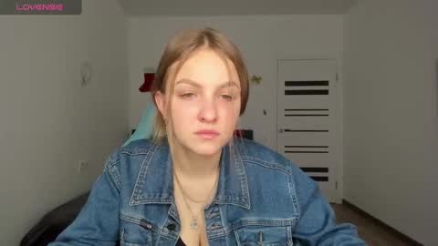 PerditaPravdina online show from December 2024 01:55:02 PM