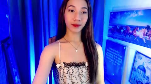 Snapshot of perfect_angel69 chatting on December 2024 05:15:01 AM call me angel online show from December 2024 05:15:01 AM
