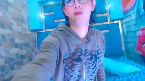 perfectlump online show from December 2024 01:08:02 PM