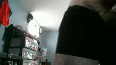 Snapshot of perfectpairpov chatting on October 2025 04:52:02 PM PerfectPOV online show from October 2025 04:52:02 PM