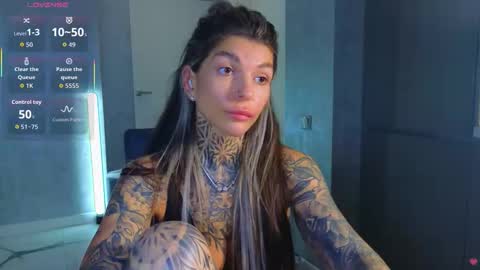 Snapshot of perfecttbaby77n chatting on September 2025 09:02:01 AM Anna online show from September 2025 09:02:01 AM