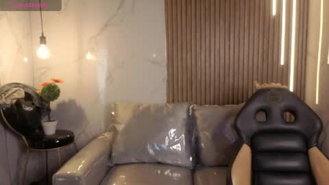Snapshot of perla_lovely chatting on May 2026 12:24:02 PM perla_lovely online show from May 2026 12:24:02 PM