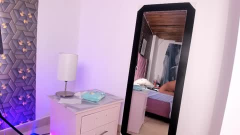 Snapshot of perlita_suarez chatting on February 2025 10:09:02 PM perlita_suarez online show from February 2025 10:09:02 PM