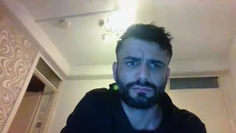 persianprince_13 online show from April 2026 07:28:01 AM
