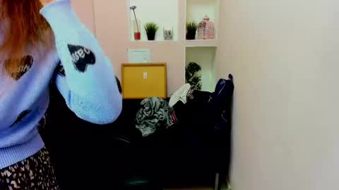 horror flying on the wings of the night.... online show from February 2025 02:14:02 PM