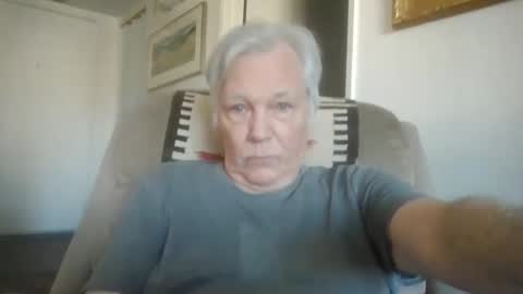 Snapshot of pervdude01 chatting on January 2025 10:01:01 PM Nut4aNickel online show from January 2025 10:01:01 PM