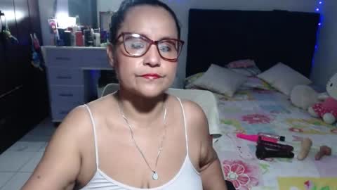 Snapshot of pervert_mommy_x chatting on July 2026 09:34:01 AM SAMY online show from July 2026 09:34:01 AM