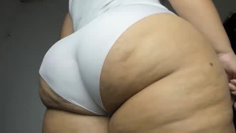  Alexandra  online show from December 2025 04:46:02 PM