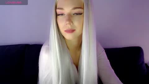 Snapshot of pervyblonde chatting on January 2025 08:54:01 AM Isabella online show from January 2025 08:54:01 AM