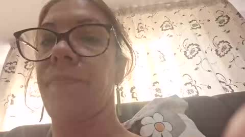 Lisa -  online show from January 2025 10:39:02 AM