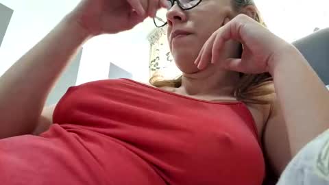 Lisa -  online show from February 2025 11:09:02 AM