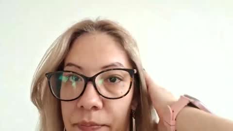 Lisa -  online show from March 2025 07:24:01 AM