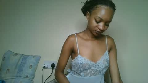 Snapshot of petal_palette chatting on June 2026 08:59:02 AM Lolly online show from June 2026 08:59:02 AM