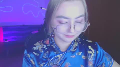 Snapshot of petalkiss chatting on October 2025 08:07:02 PM petalkiss online show from October 2025 08:07:02 PM