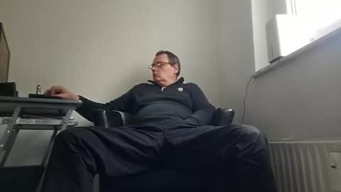 Snapshot of peter_03041976 chatting on February 2025 09:57:02 AM peter_03041976 online show from February 2025 09:57:02 AM