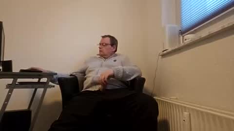 Snapshot of peter_03041976 chatting on March 2025 04:33:02 PM peter_03041976 online show from March 2025 04:33:02 PM