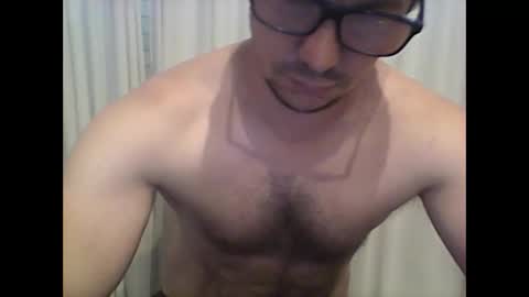 Snapshot of peter_7776 chatting on January 2025 07:03:01 PM peter online show from January 2025 07:03:01 PM