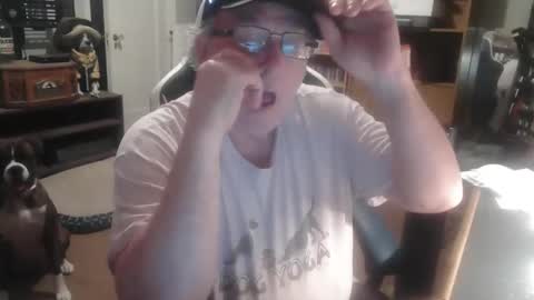 Snapshot of peterinohio57 chatting on February 2026 12:41:02 AM peterinohio57 online show from February 2026 12:41:02 AM