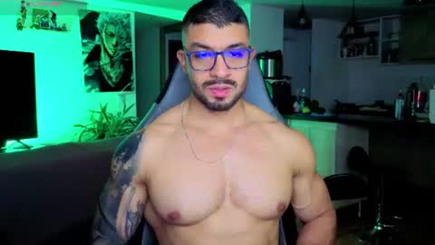 Snapshot of peterjack7 chatting on July 2026 04:37:01 AM Peter Jack online show from July 2026 04:37:01 AM