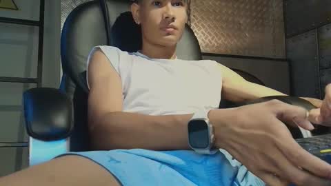 Snapshot of petersanders1 chatting on November 2025 11:10:02 AM petersanders1 online show from November 2025 11:10:02 AM