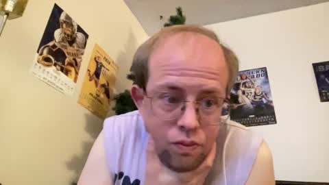 Snapshot of petert32 chatting on January 2025 02:25:01 AM Peter online show from January 2025 02:25:01 AM