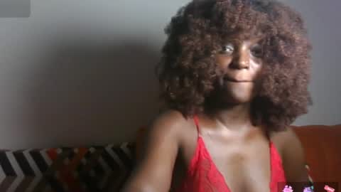 Snapshot of petite_asshley1 chatting on June 2026 03:07:01 AM Ashley online show from June 2026 03:07:01 AM