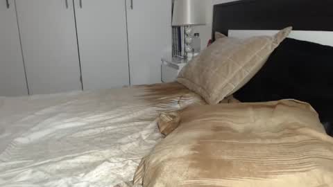 petite_danielle online show from November 2025 08:55:01 PM