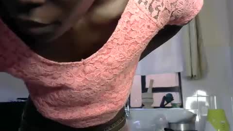 petite_lavi2 online show from March 2025 05:50:02 AM