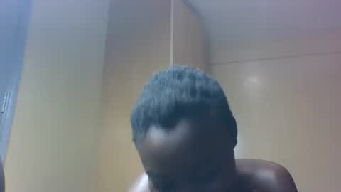 Snapshot of petite_linsey chatting on April 2026 02:04:02 PM linsey online show from April 2026 02:04:02 PM