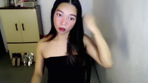 Snapshot of petite_mary69 chatting on May 2026 11:17:01 AM petite_mary69 online show from May 2026 11:17:01 AM