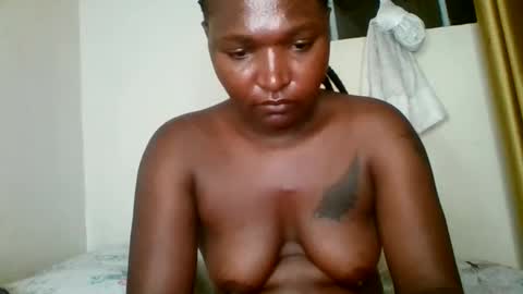 Snapshot of petite_shan chatting on May 2026 08:04:02 PM petite_shan online show from May 2026 08:04:02 PM