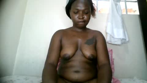 Snapshot of petite_shan chatting on July 2026 10:33:01 AM petite_shan online show from July 2026 10:33:01 AM