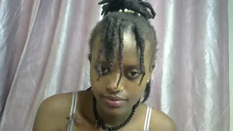 petite_star2 online show from December 2025 05:26:01 AM