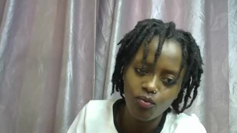 petite_star2 online show from January 2026 10:31:02 AM