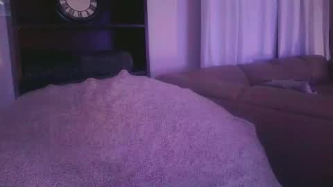 petite treat  online show from January 2025 06:20:02 AM