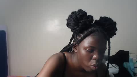petitebeautyy online show from June 2026 01:39:02 PM