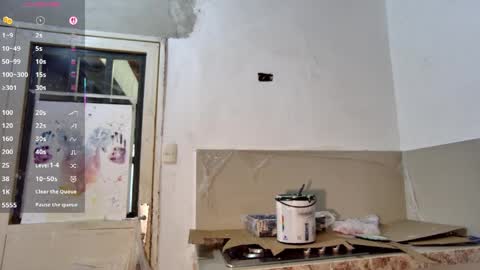Snapshot of petitebubblegum chatting on May 2026 10:04:01 PM Caramel princesa online show from May 2026 10:04:01 PM