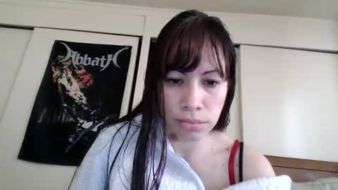 Snapshot of petitedoll30 chatting on December 2024 09:31:01 PM Petitedoll30 online show from December 2024 09:31:01 PM