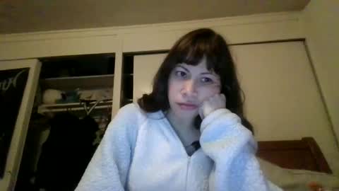 Snapshot of petitedoll30 chatting on January 2025 05:56:01 AM Petitedoll30 online show from January 2025 05:56:01 AM