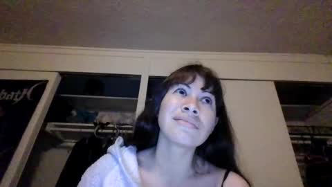 Snapshot of petitedoll30 chatting on February 2025 04:25:02 AM Petitedoll30 online show from February 2025 04:25:02 AM