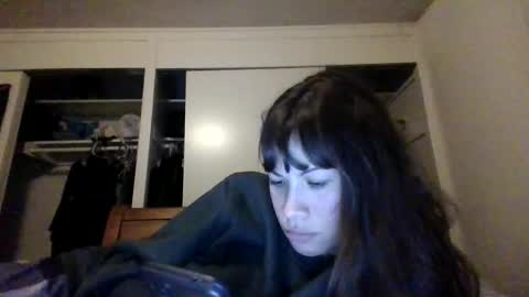 Snapshot of petitedoll30 chatting on February 2025 02:14:01 AM Petitedoll30 online show from February 2025 02:14:01 AM