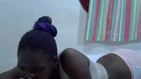 petiteslim2 online show from May 2026 05:42:01 PM