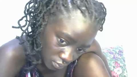 Snapshot of petitte_gyaal chatting on October 2025 04:13:01 AM petitte_gyaal online show from October 2025 04:13:01 AM