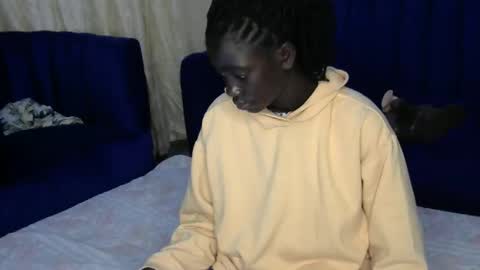 Snapshot of petitte_gyaal chatting on October 2025 10:22:02 PM petitte_gyaal online show from October 2025 10:22:02 PM