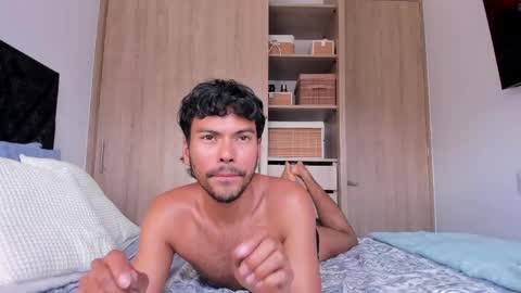 Snapshot of pettercat chatting on April 2026 05:47:01 PM Pettercat online show from April 2026 05:47:01 PM