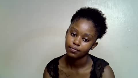 pettite_gal online show from April 2026 06:21:02 PM